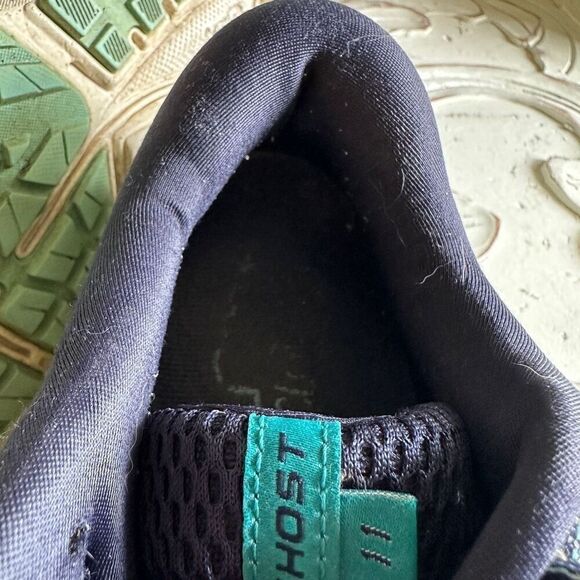 Brooks navy Ghost 11 size 9.5 - Picture 8 of 9